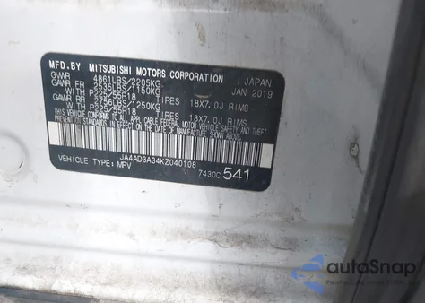 2019 Mitsubishi Outlander Sel z USA, uszkodzony, nr VIN JA4AD3A34KZ040108